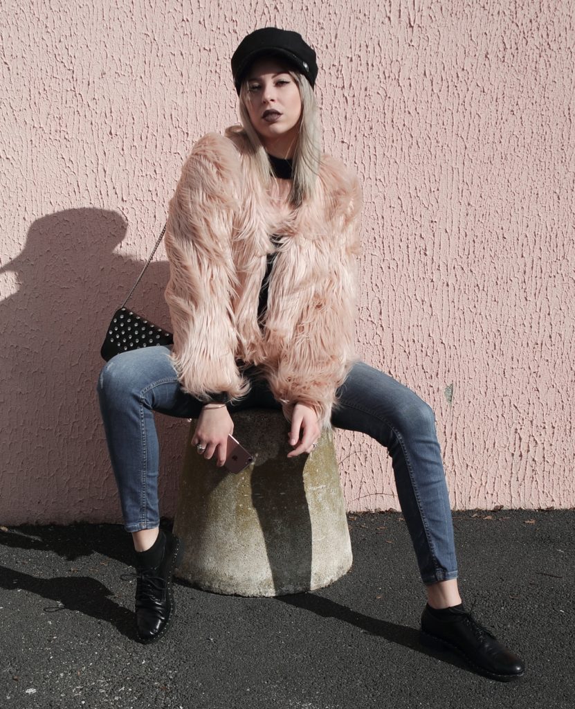 pink faux fur